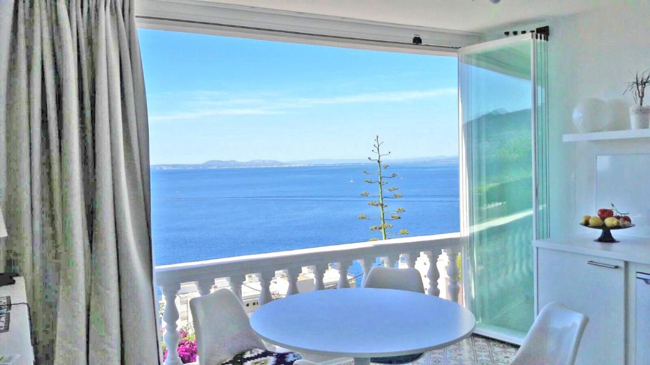 Breathtaking Costabrava Seaview Apartment 5M Beach - Casa Artevida Roses Exterior foto