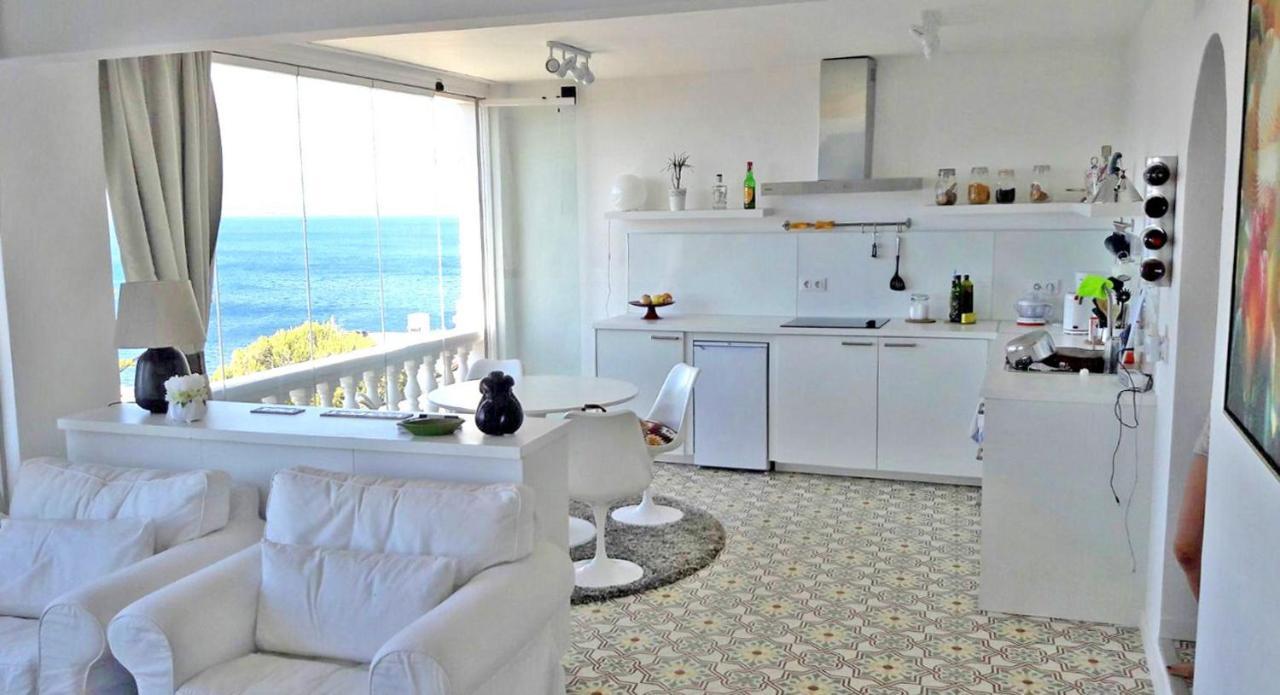 Breathtaking Costabrava Seaview Apartment 5M Beach - Casa Artevida Roses Exterior foto